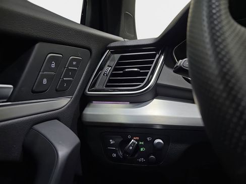 Used 2024 Audi Q5 e Prestige w/ Prestige Package AWD/4WD image 26