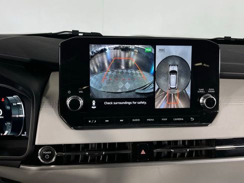 Used 2024 Mitsubishi Outlander SEL AWD/4WD image 18