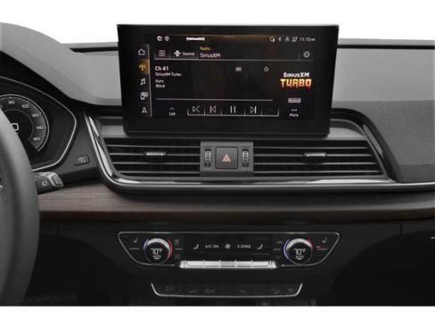Used 2021 Audi Q5 e Prestige w/ Prestige Package AWD/4WD image 10