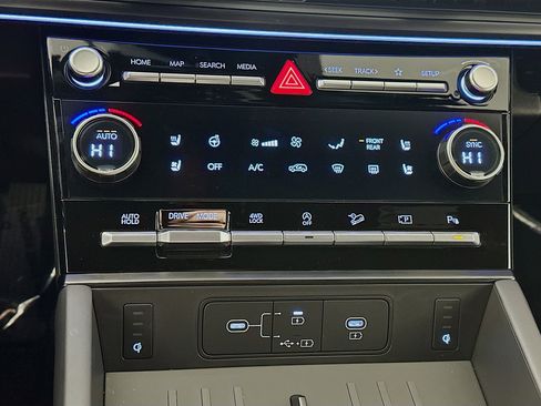 New 2026 Hyundai Santa Fe Calligraphy image 16