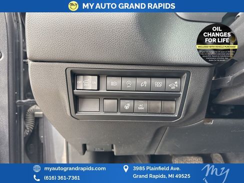 Used 2022 Toyota Tundra Limited image 14