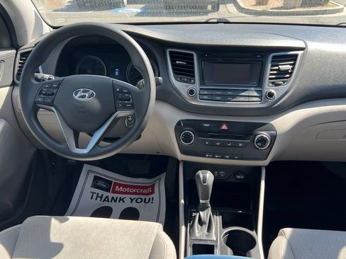 Used 2016 Hyundai Tucson SE w/ Option Group 02 FWD image 23