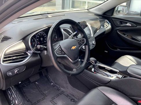 Used 2023 Chevrolet Malibu LT w/ Driver Confidence Package FWD image 18
