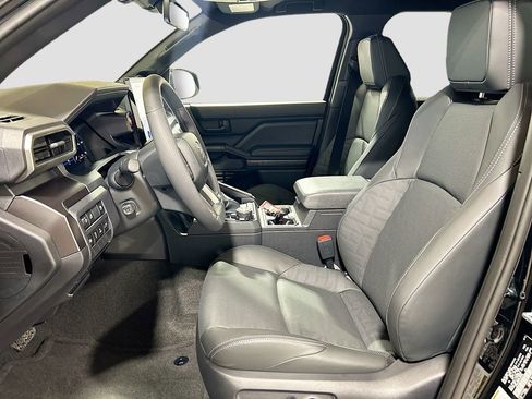 New 2026 Toyota 4Runner TRD Off-Road Premium AWD/4WD image 19