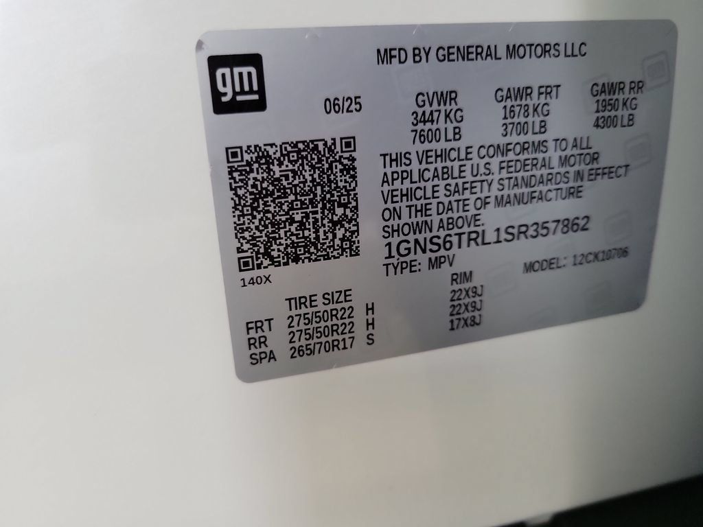 Certified 2025 Chevrolet Tahoe High Country w/ Sun And Tow Package AWD/4WD image 30