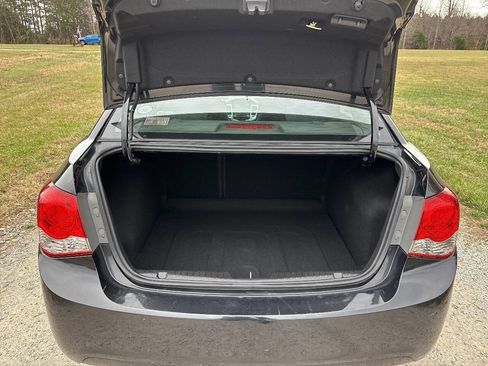 Used 2016 Chevrolet Cruze LT image 15