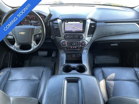 Used 2019 Chevrolet Suburban LT AWD/4WD image 28