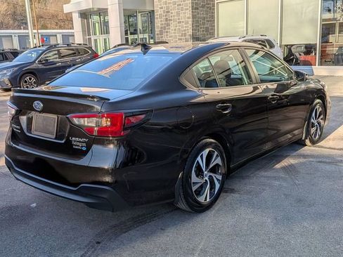Used 2025 Subaru Legacy Premium image 3