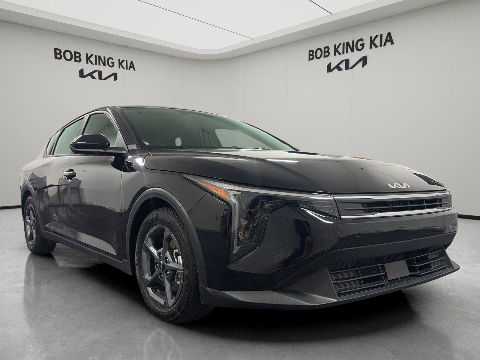 Used 2025 Kia K4 FWD image 7