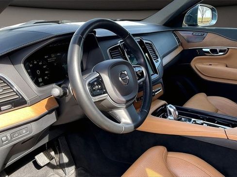 Used 2019 Volvo XC90 T8 Inscription w/ Advanced Package image 12