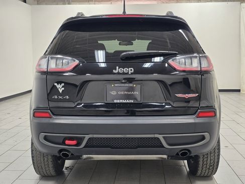 Used 2020 Jeep Cherokee Trailhawk image 12