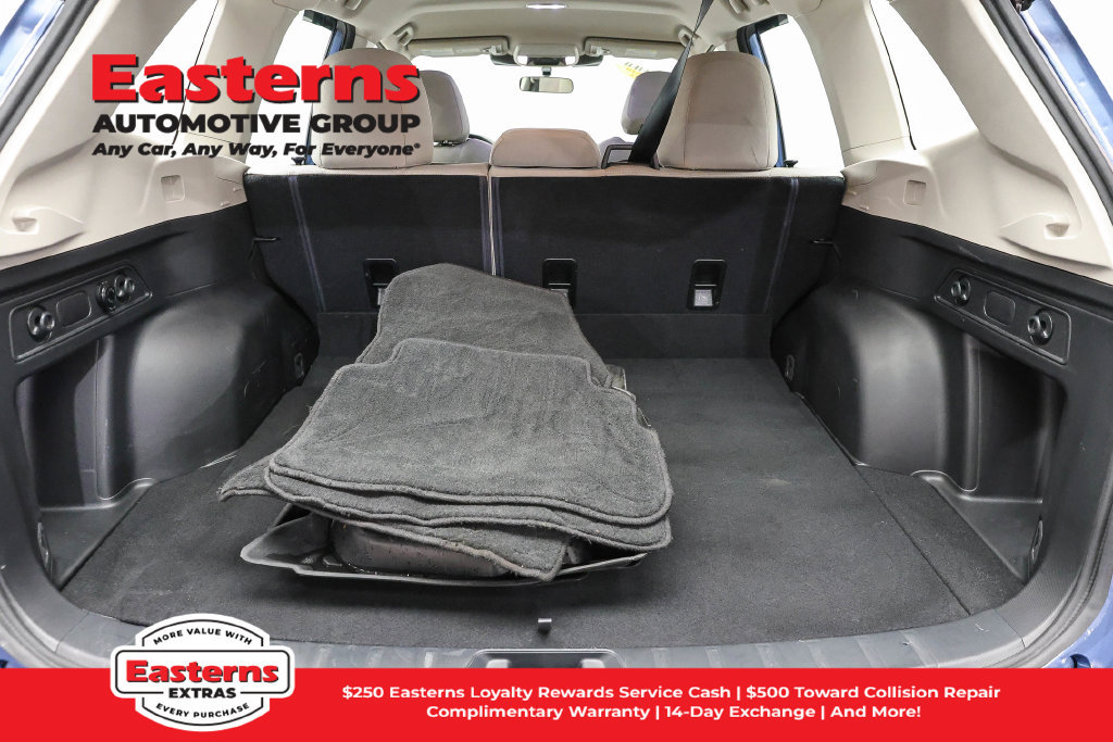 Used 2023 Subaru Forester AWD/4WD image 10