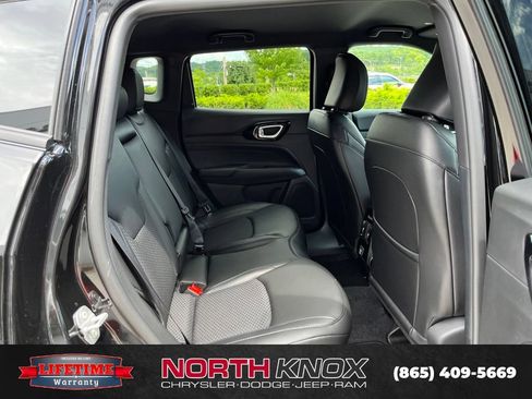 New 2026 Jeep Compass Latitude AWD/4WD image 22