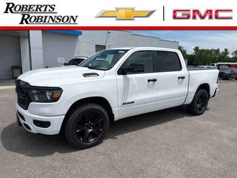 Used 2024 RAM 1500 Big Horn AWD/4WD image 1