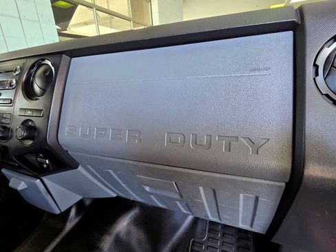 Used 2012 Ford F250 XL image 13