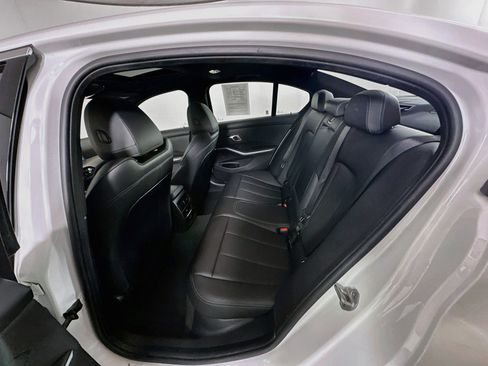 Used 2025 BMW 330i Sedan RWD image 27