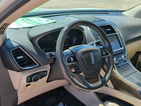 Used 2020 Lincoln Nautilus Reserve w/ Equipment Group 202A AWD/4WD image 13