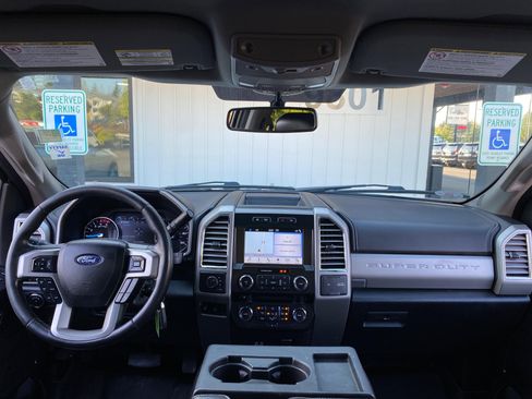 Used 2017 Ford F350 Lariat w/ FX4 Off-Road Package image 11