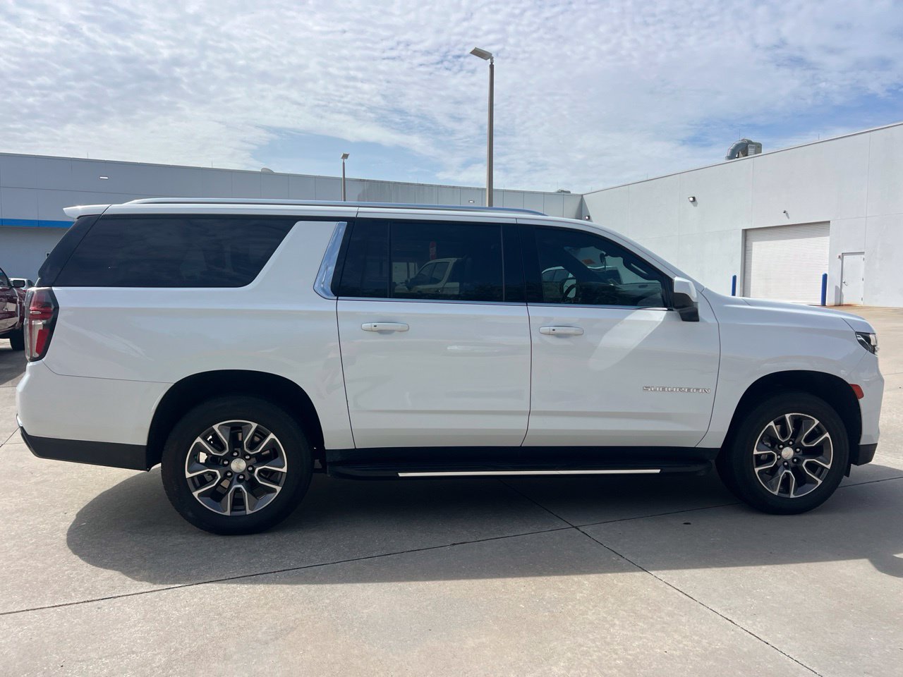 Certified 2023 Chevrolet Suburban LS w/ Driver Alert Package RWD image 10