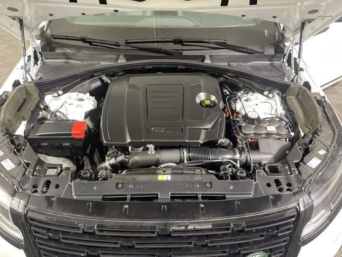 Used 2025 Land Rover Range Rover Velar Dynamic SE image 33