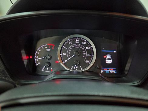 Used 2020 Toyota Corolla LE FWD image 30