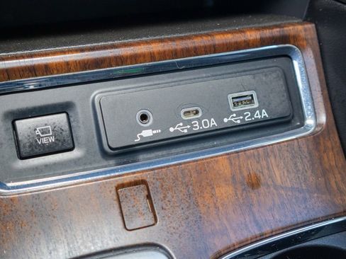 Used 2023 Subaru Ascent Touring AWD/4WD image 23