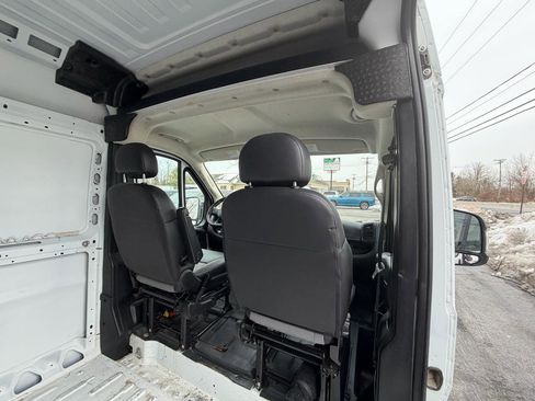 Used 2023 RAM ProMaster 3500 w/ Driver Convenience Group image 28