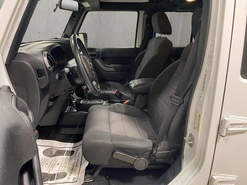 Used 2012 Jeep Wrangler Unlimited Sport w/ PWR Convenience Group AWD/4WD image 12