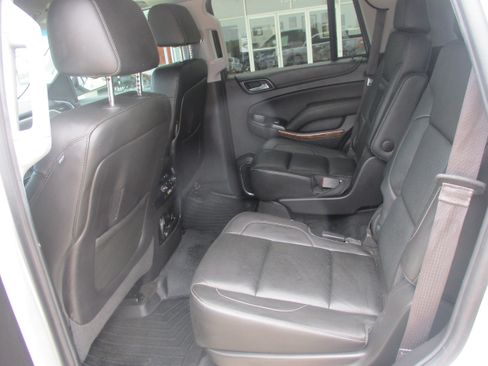 Used 2015 Chevrolet Tahoe LTZ RWD image 5
