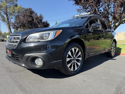 Used 2017 Subaru Outback 2.5i Limited AWD/4WD image 5