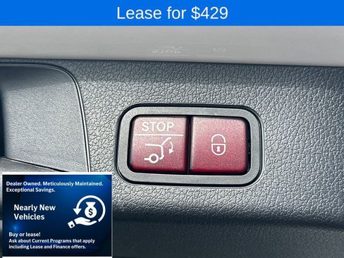 Used 2025 Mercedes-Benz GLB 250 4MATIC image 30