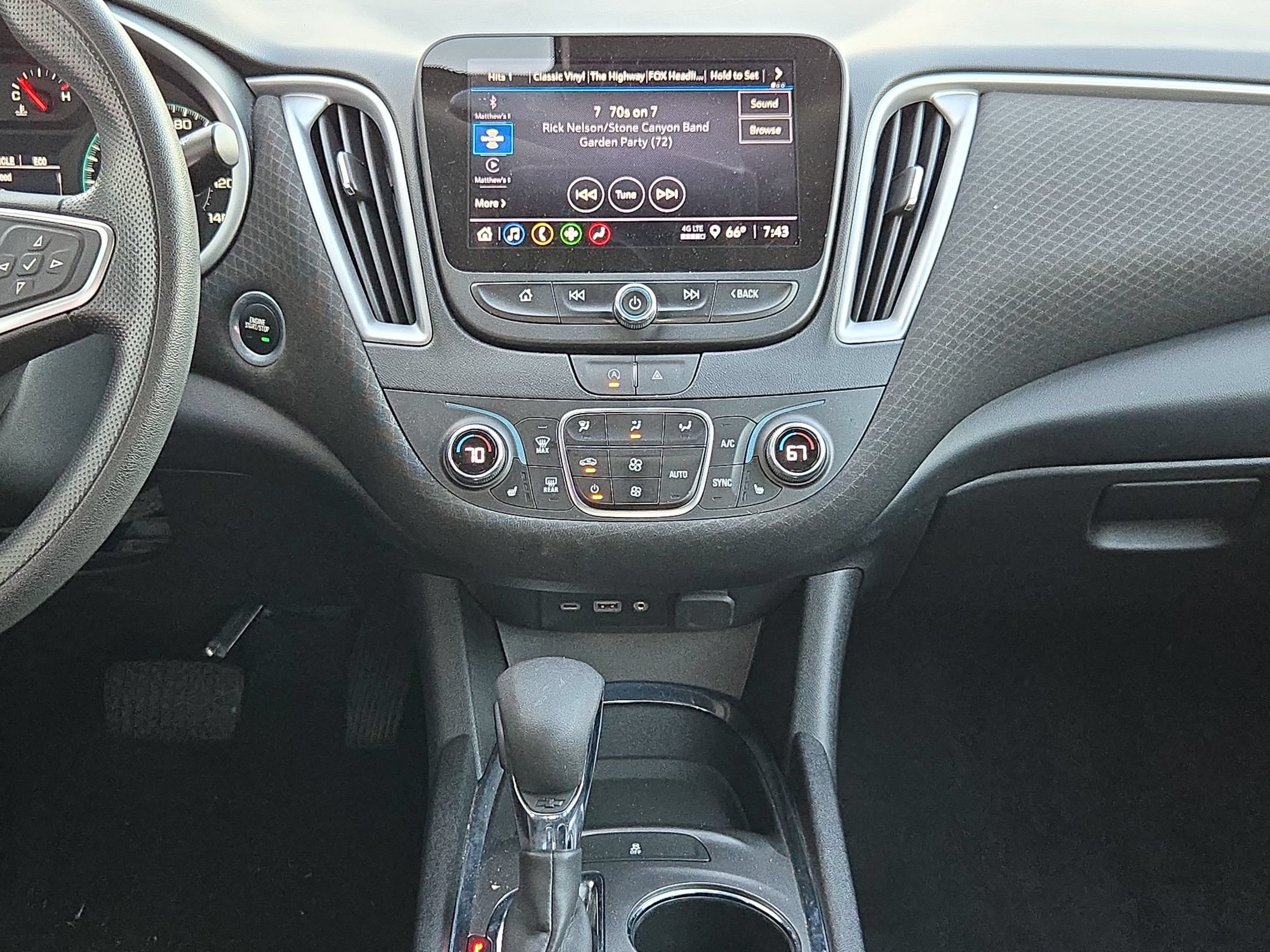 Used 2023 Chevrolet Malibu LT FWD image 16