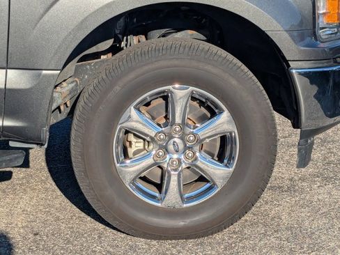 Used 2018 Ford F150 XLT w/ Equipment Group 302A Luxury image 10