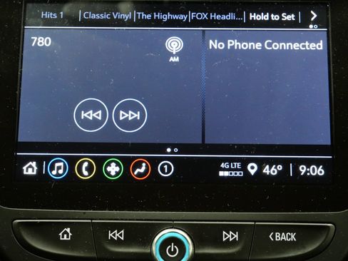 Used 2023 Chevrolet Malibu LT image 17