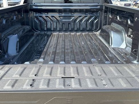 New 2026 GMC Sierra EV Elevation image 23