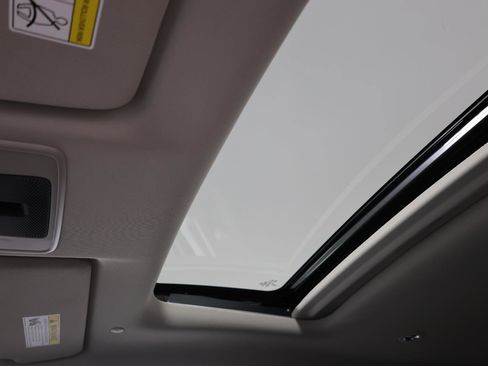 New 2026 Honda HR-V EX-L image 21