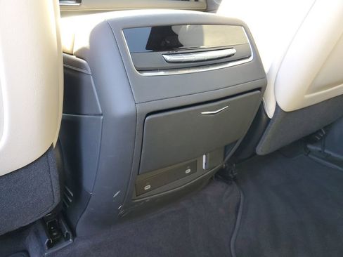 Used 2023 Cadillac Escalade Sport w/ LPO, ONYX Package image 31