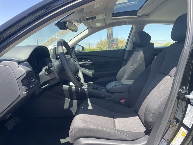 Used 2025 Honda Accord SE image 18