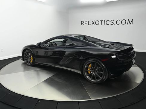 Used 2016 McLaren 650S Spider RWD image 17