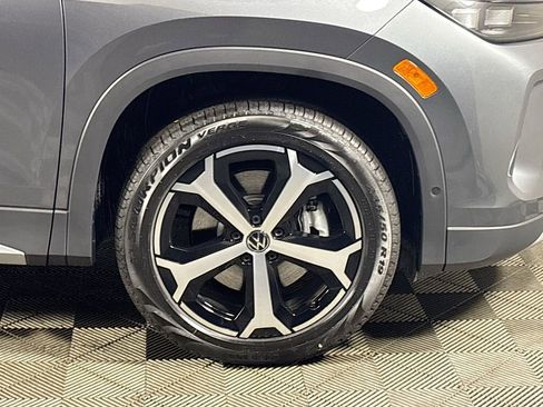 New 2026 Volkswagen Tiguan SE image 23