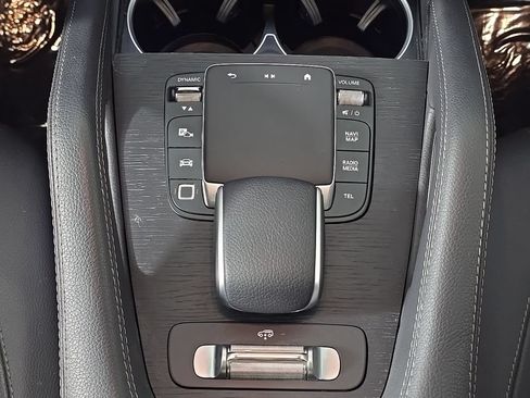Certified 2025 Mercedes-Benz GLS 450 4MATIC image 25