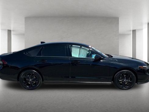 Used 2025 Honda Accord SE image 3
