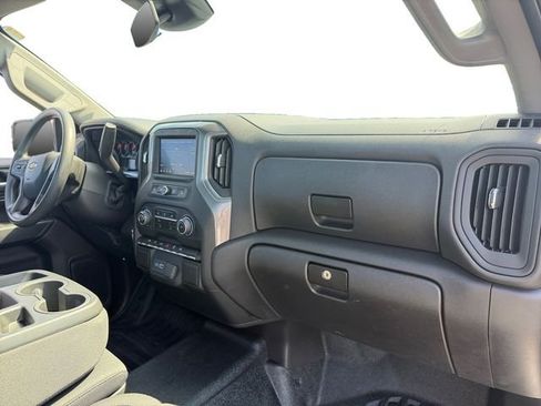 Used 2025 Chevrolet Silverado 1500 W/T RWD image 14