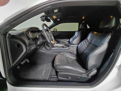 Used 2022 Dodge Challenger SRT Hellcat w/ Plus Package image 12