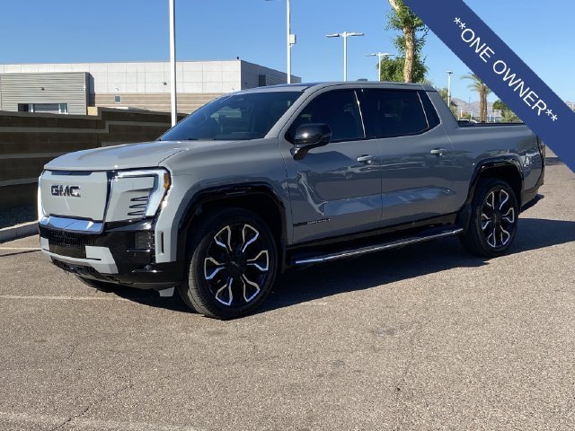 Used 2025 GMC Sierra EV Denali AWD/4WD image 2