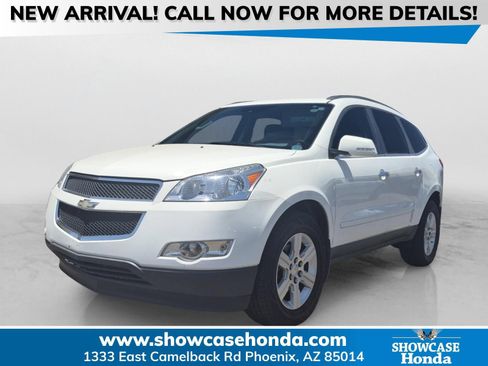 Used 2011 Chevrolet Traverse LT AWD/4WD image 1