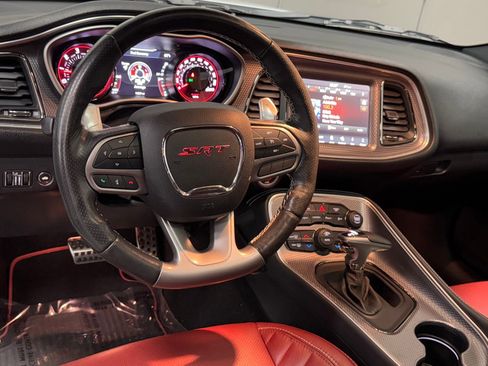 Used 2019 Dodge Challenger SRT Hellcat Redeye RWD image 31