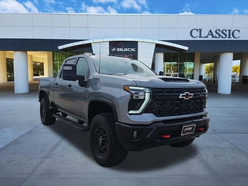 Used 2025 Chevrolet Silverado 2500 ZR2 AWD/4WD image 1
