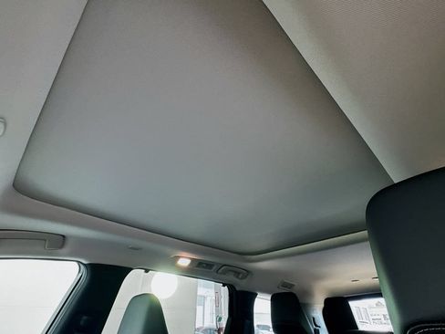 Certified 2026 INFINITI QX60 Luxe w/ Cargo Package FWD image 23
