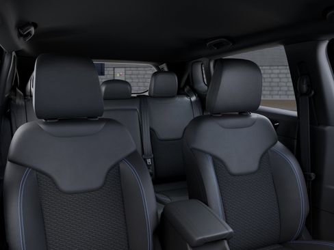 New 2026 Jeep Compass Latitude AWD/4WD image 26
